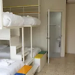 Auberge de jeunesse Nsts Campus And