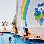 Nsts Campus And Auberge de jeunesse Msida