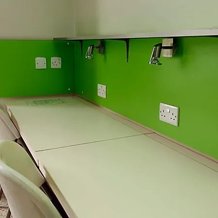 אכסניה Nsts Campus And מסידה