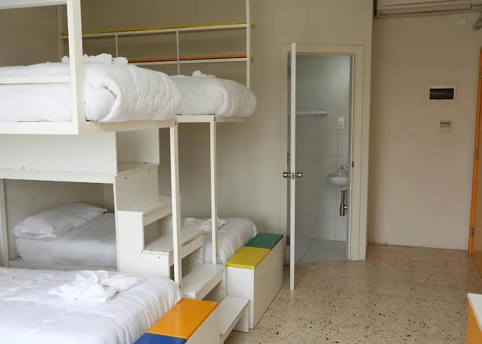 Hostel Nsts Campus And